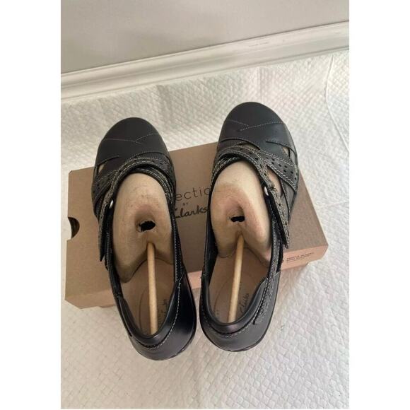 Clarks Women's Ashland Spin Q Slip-On Loafer, Black, US SIZE 7.5W - Picture 4 of 4